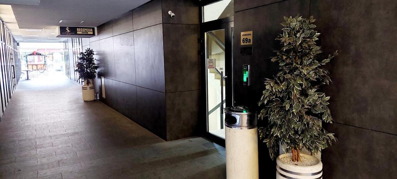 Extra Apartman City Centre Banja Luka Ngoại thất bức ảnh